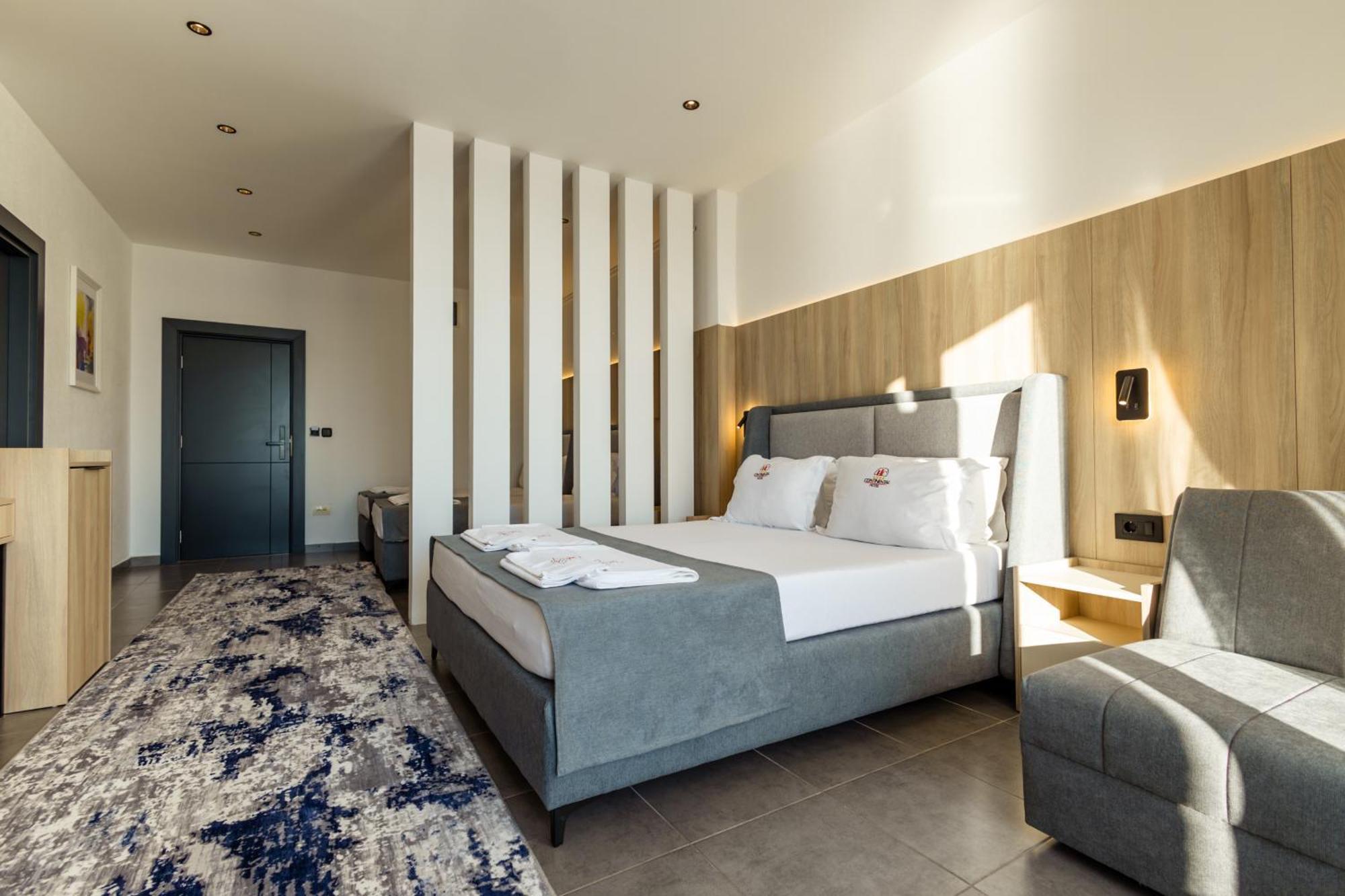 Continental Hotel Ulcinj Zewnętrze zdjęcie