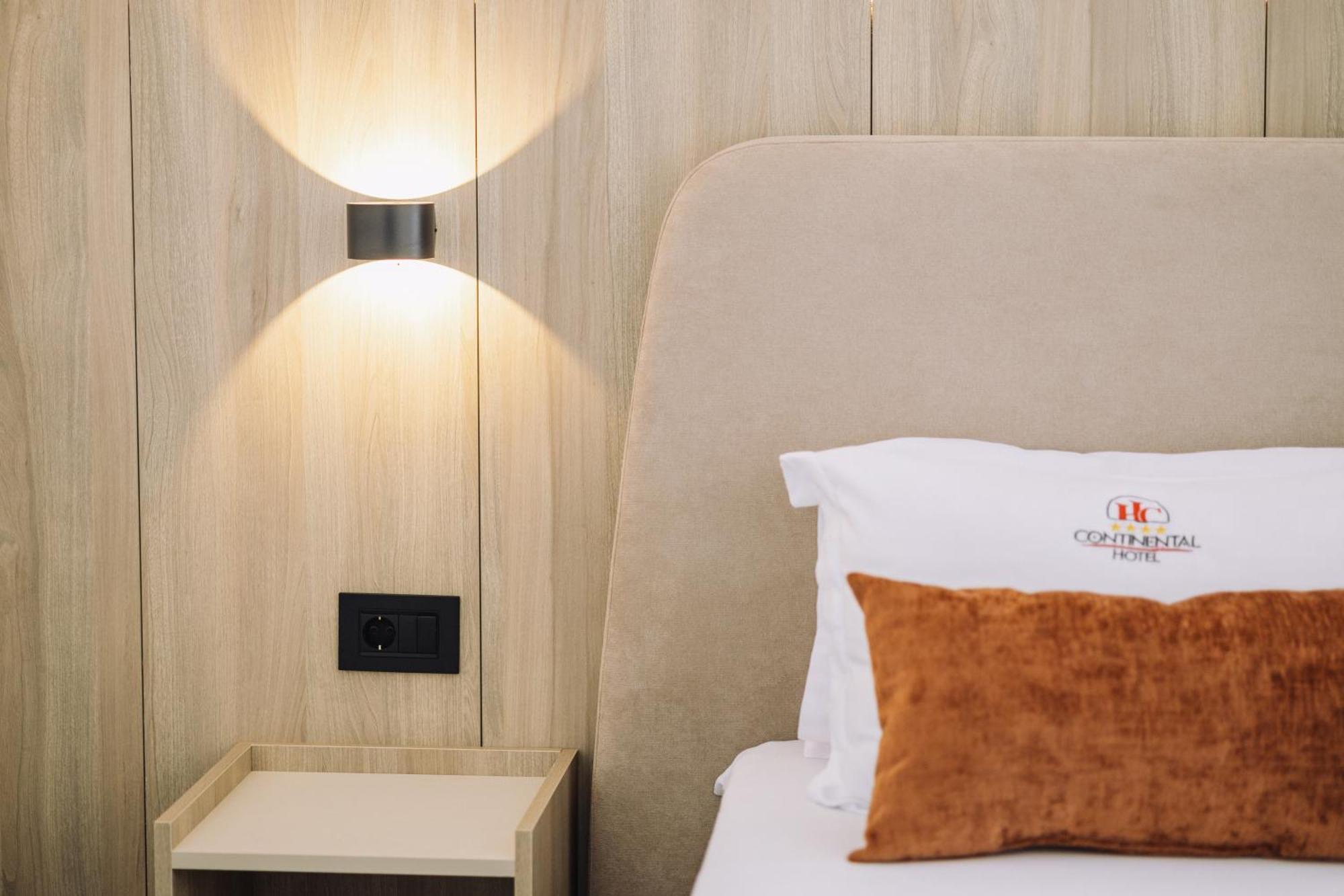 Continental Hotel Ulcinj Zewnętrze zdjęcie