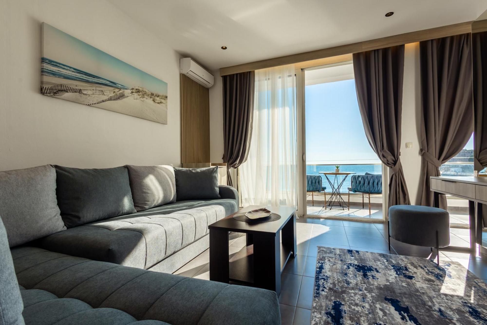 Continental Hotel Ulcinj Zewnętrze zdjęcie
