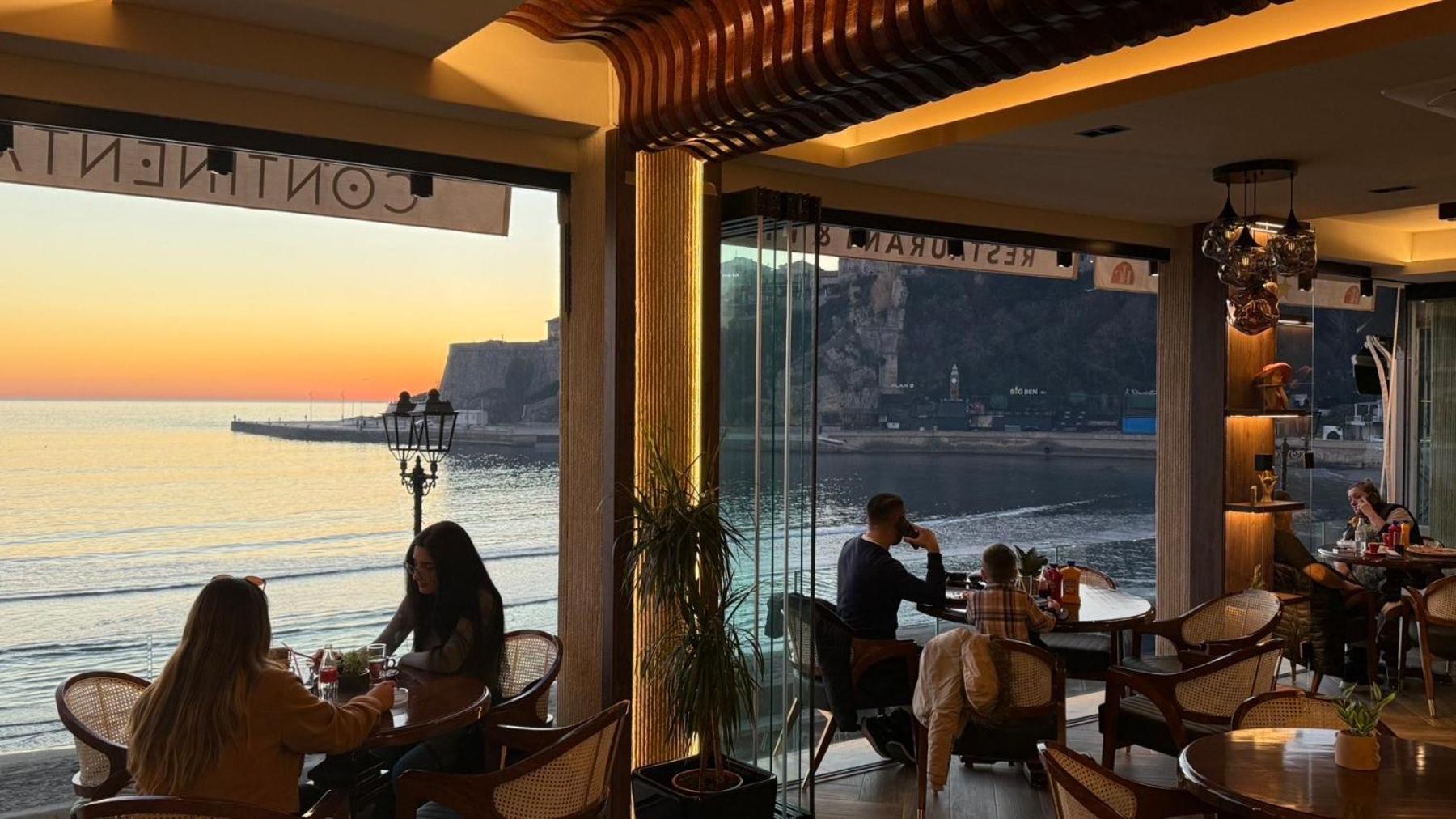 Continental Hotel Ulcinj Zewnętrze zdjęcie