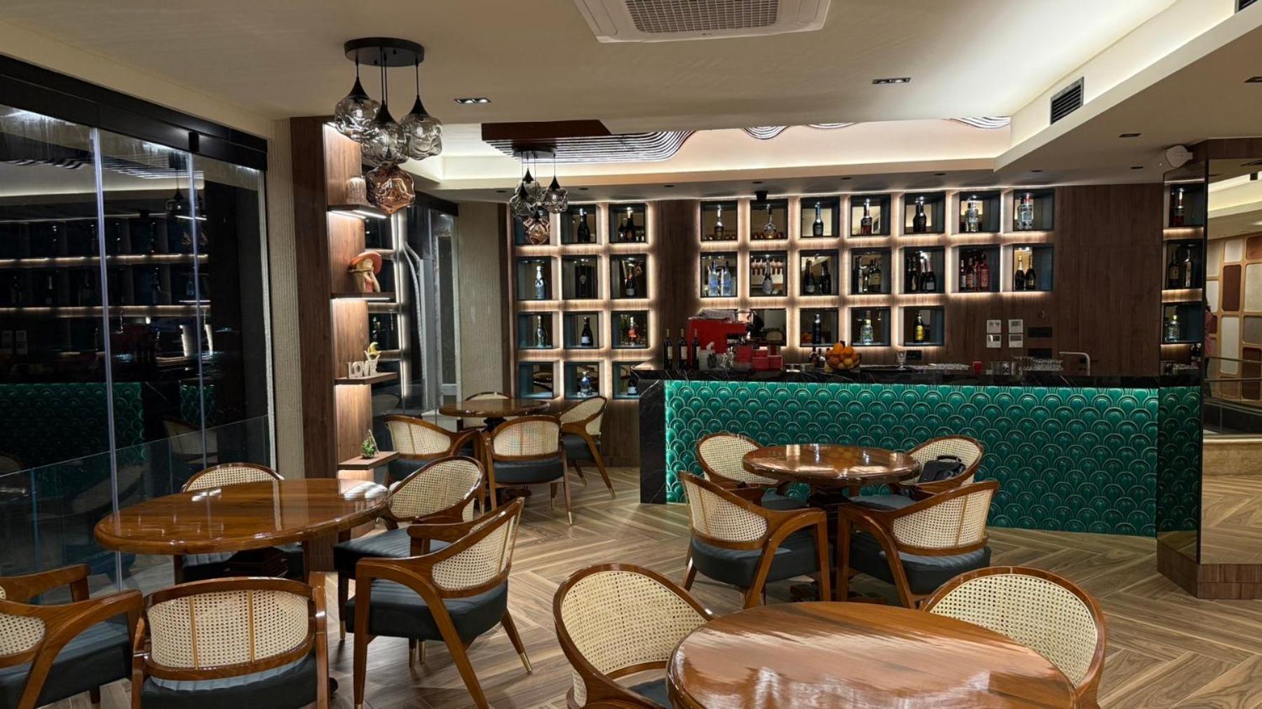 Continental Hotel Ulcinj Zewnętrze zdjęcie