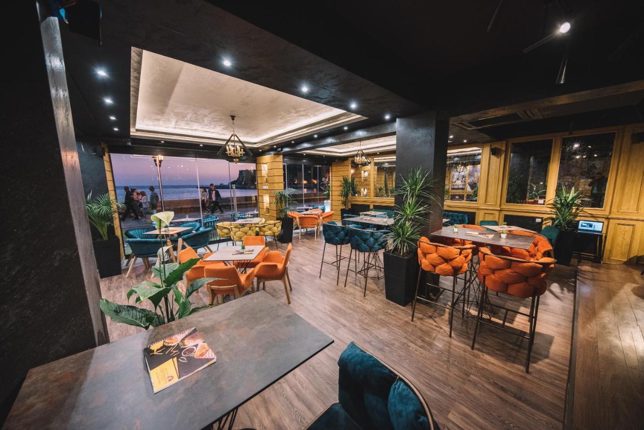 Continental Hotel Ulcinj Zewnętrze zdjęcie